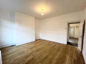 Photo 5- click for photo gallery